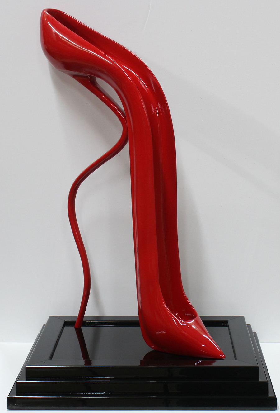 Red Surheel Deb Mack