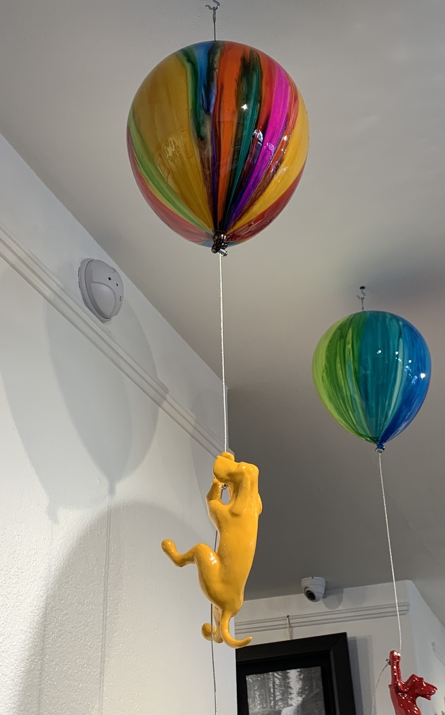 Balloon with Dog Ancizar Marin